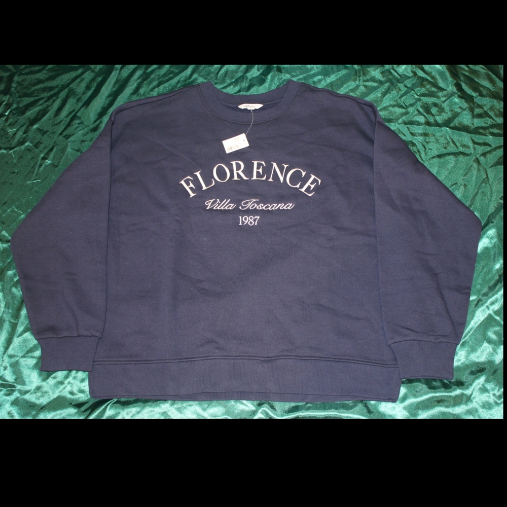 Reitmans Villa Toscana 1987 Navy Sweater